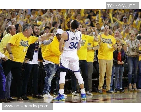 2016年勇士与雷霆对决技术统计分析及比赛亮点回顾